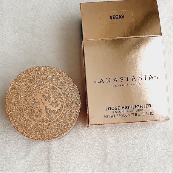 🥳🥳Host Pick🥳🥳🥳Anastasia Beverly Hills VEGAS 
Loose Highlighter - Picture 5 of 16